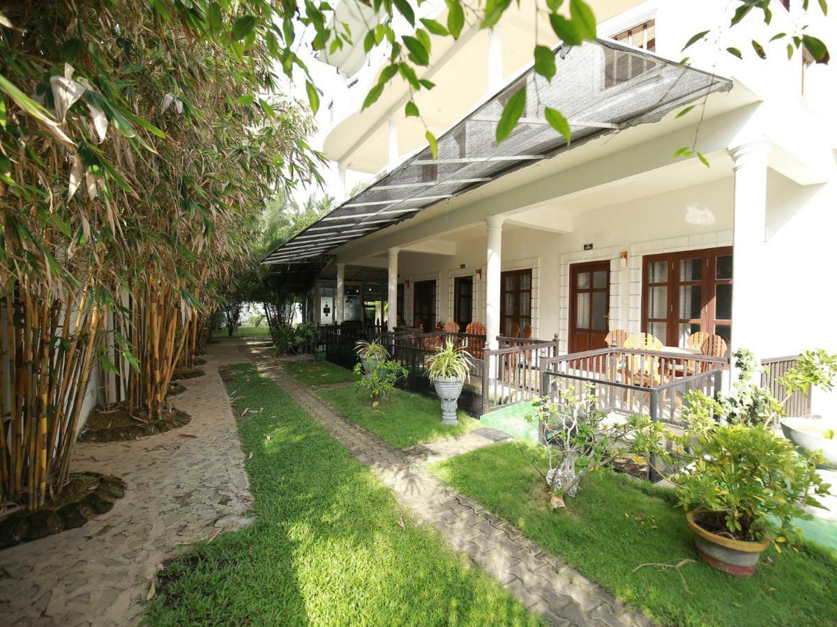 Crystal Oceanic Ahangama Exterior foto